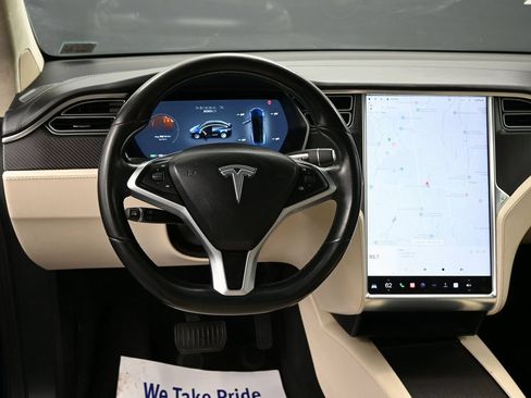 Used 2017 Tesla Model X 100D AWD/4WD image 38