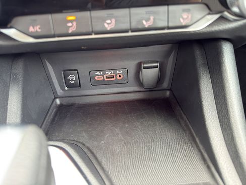 Used 2024 Nissan Sentra SV image 20