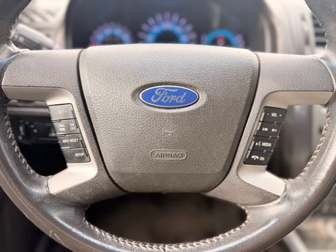 Used 2011 Ford Fusion SEL w/ 301A Rapid Spec Order Code FWD image 16