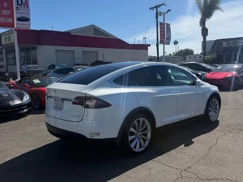Used 2016 Tesla Model X Performance AWD/4WD image 5