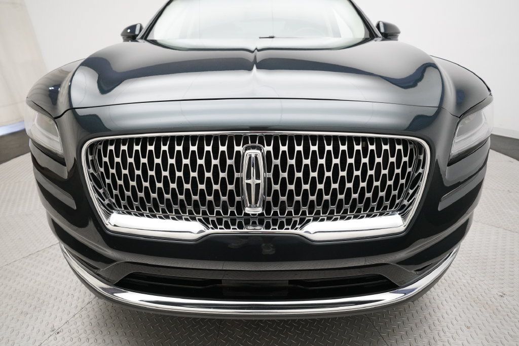 Used 2023 Lincoln Nautilus Reserve w/ Cargo Utility Package AWD/4WD image 22