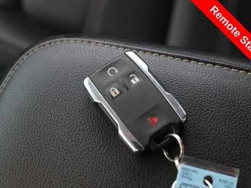 Used 2021 GMC Canyon Denali AWD/4WD image 3