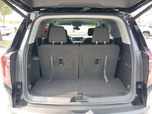 Used 2023 GMC Acadia AT4 AWD/4WD image 9