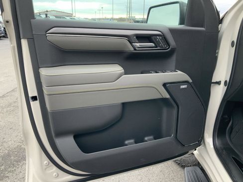 New 2026 Chevrolet Silverado 1500 ZR2 image 29