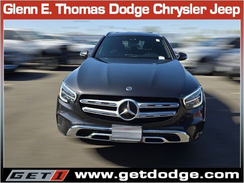 Used 2022 Mercedes-Benz GLC 300 image 2