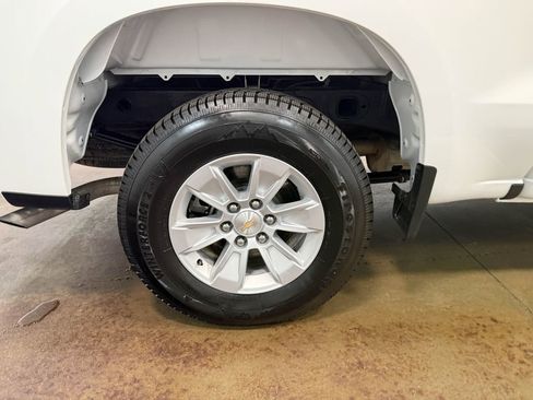 Used 2025 Chevrolet Silverado 1500 LT image 88