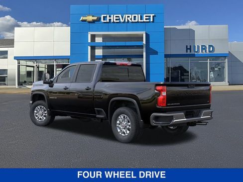 New 2026 Chevrolet Silverado 3500 LT w/ True North Edition image 4