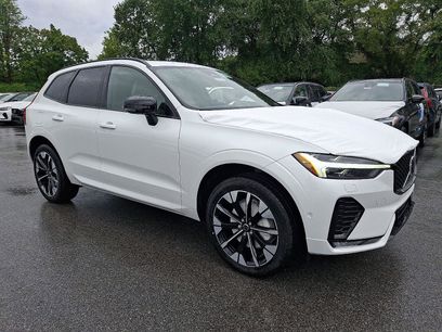 New 2026 Volvo XC60 B5 Plus w/ Protection Package Premier