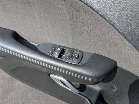 Used 2022 Dodge Challenger GT RWD image 18