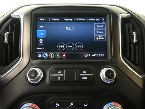 Used 2021 GMC Sierra 3500 AT4 image 32