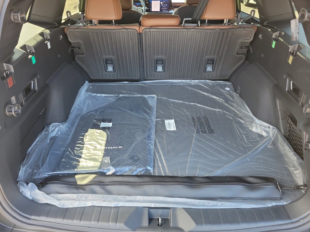 New 2026 Subaru Outback Touring AWD/4WD image 6