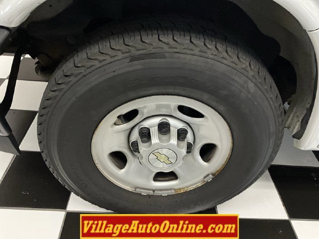 Used 2020 Chevrolet Express 2500 w/ Safety Package RWD image 10