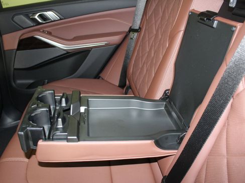 New 2026 BMW X5 xDrive50e w/ Climate Comfort Package image 23