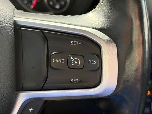 Used 2019 RAM 1500 Big Horn AWD/4WD image 15