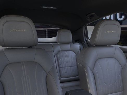 New 2026 Buick Envista Sport Touring FWD image 24