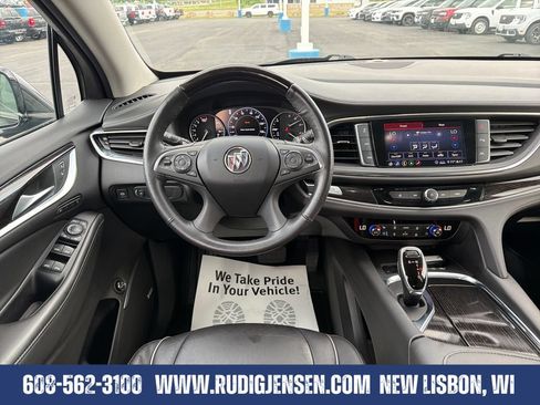 Used 2021 Buick Enclave Avenir w/ Avenir Technology Package AWD/4WD image 13