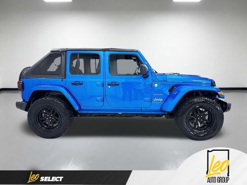 Used 2024 Jeep Wrangler Unlimited Sahara AWD/4WD image 6