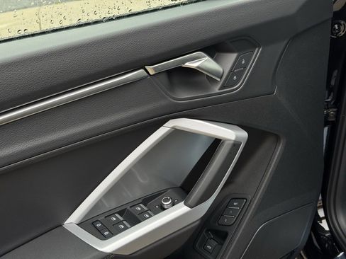 New 2025 Audi Q3 2.0T Premium image 19