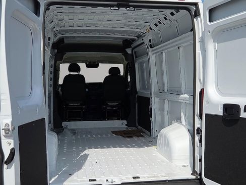New 2026 RAM ProMaster 2500 FWD image 8
