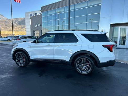 New 2026 Ford Explorer ST-Line w/ ST-Line Street Pack image 12