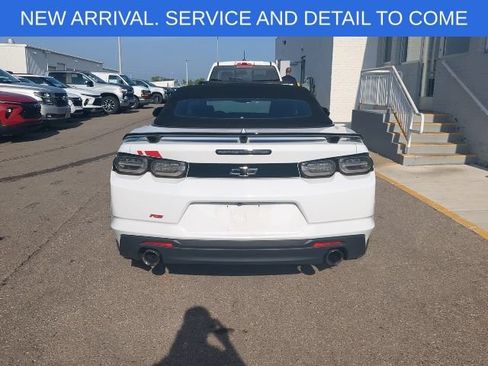 Used 2023 Chevrolet Camaro LT w/ Redline Edition RWD image 9