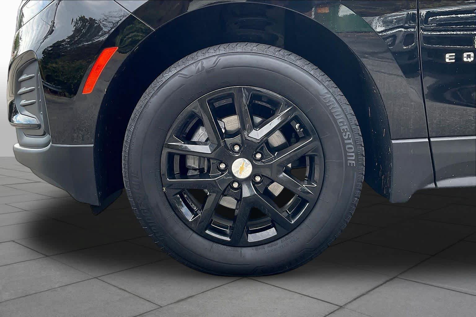 Used 2024 Chevrolet Equinox LS w/ Driver Confidence II Package AWD/4WD image 10