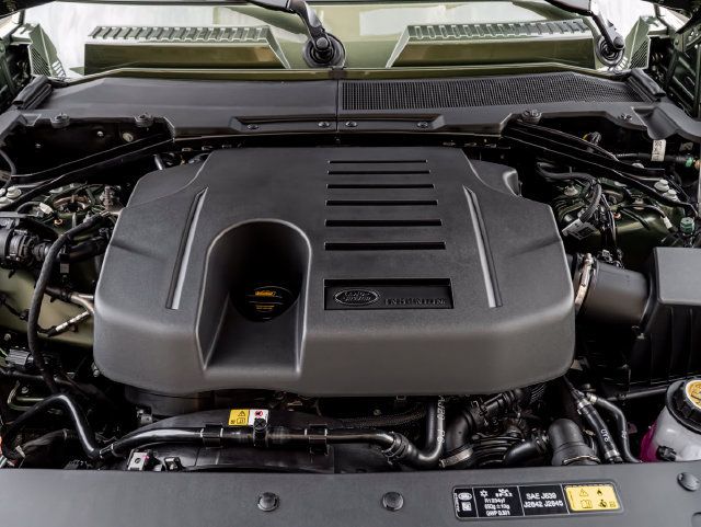 New 2026 Land Rover Defender 110 X-Dynamic SE AWD/4WD image 38