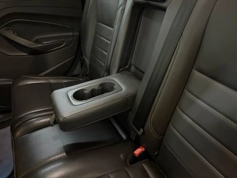 Used 2015 Ford Escape Titanium AWD/4WD image 21
