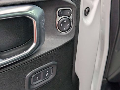 Used 2023 Jeep Wrangler Unlimited w/ Cold Weather Group AWD/4WD image 16