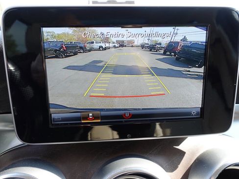 Used 2019 Mercedes-Benz GLC 300 4MATIC image 42