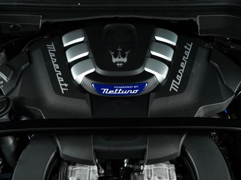 New 2025 Maserati Grecale Trofeo image 70