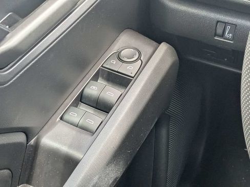 Used 2023 Chevrolet Colorado Trail Boss w/ Technology Package AWD/4WD image 19