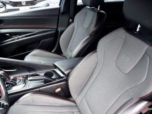 Used 2023 Hyundai Elantra N Line image 9