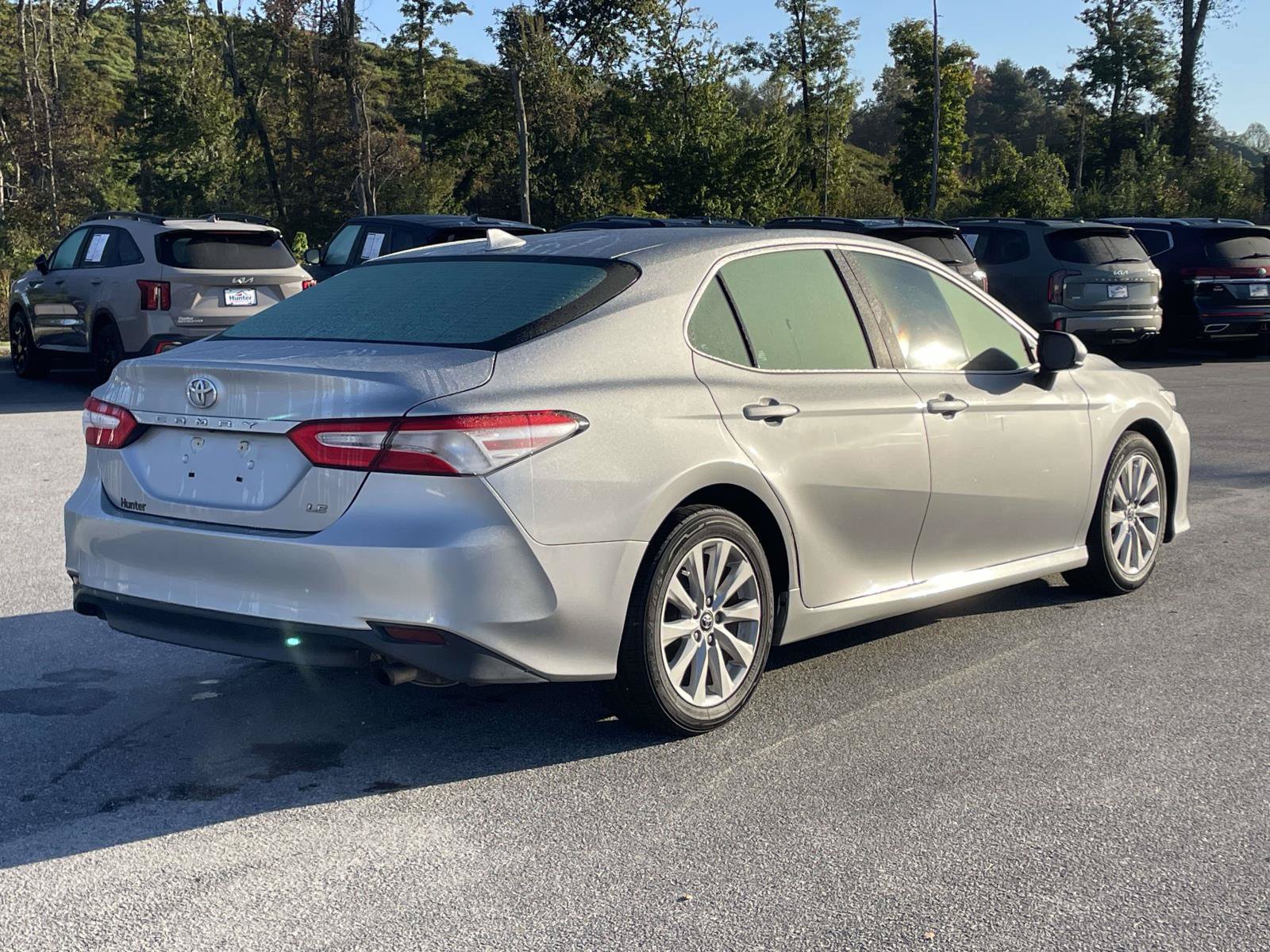 Used 2020 Toyota Camry LE FWD image 27