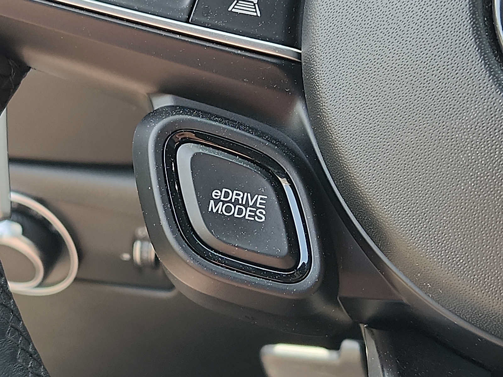 Used 2024 Dodge Hornet R/T Plus AWD/4WD image 25
