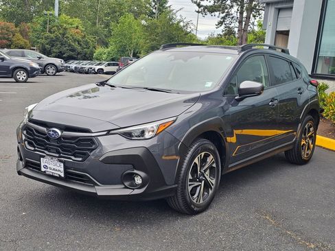Used 2024 Subaru Crosstrek 2.0i Premium AWD/4WD image 3