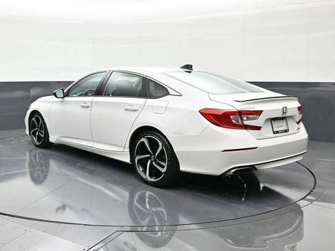 Used 2021 Honda Accord Sport Special Edition image 3