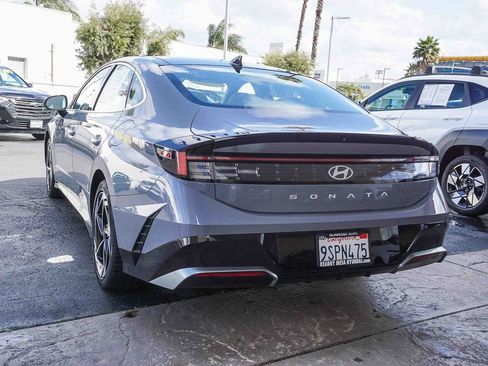 Certified 2024 Hyundai Sonata SEL w/ Convenience Package image 5