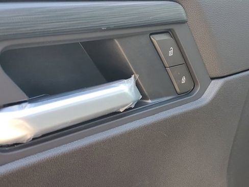 New 2026 GMC Acadia AT4 w/ LPO, Floor Liner Package AWD/4WD image 25