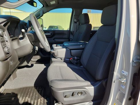 New 2026 Chevrolet Silverado 2500 Custom w/ Custom Value Package image 11