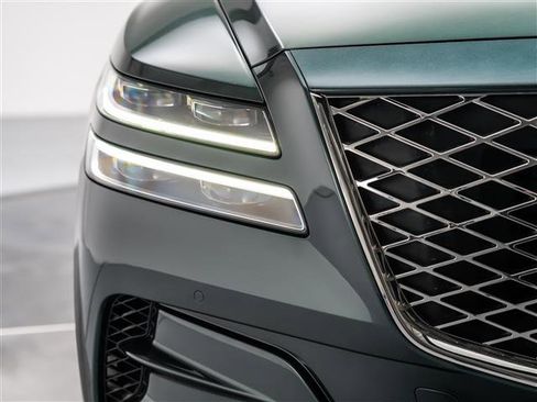 Used 2023 Genesis GV80 3.5T w/ Prestige Package image 12