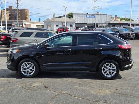 Used 2022 Ford Edge SEL w/ Convenience Package image 2