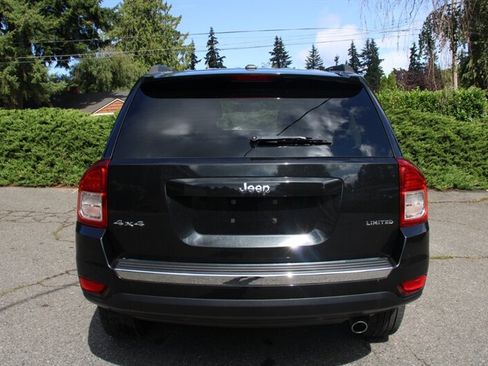 Used 2011 Jeep Compass Limited AWD/4WD image 10