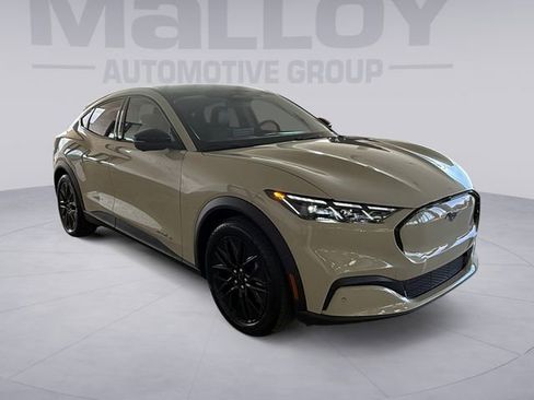 Used 2025 Ford Mustang Mach-E Select w/ Comfort Package Lite image 7