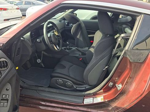 Certified 2025 Nissan Z Sport w/ Floor Mat Package RWD image 7