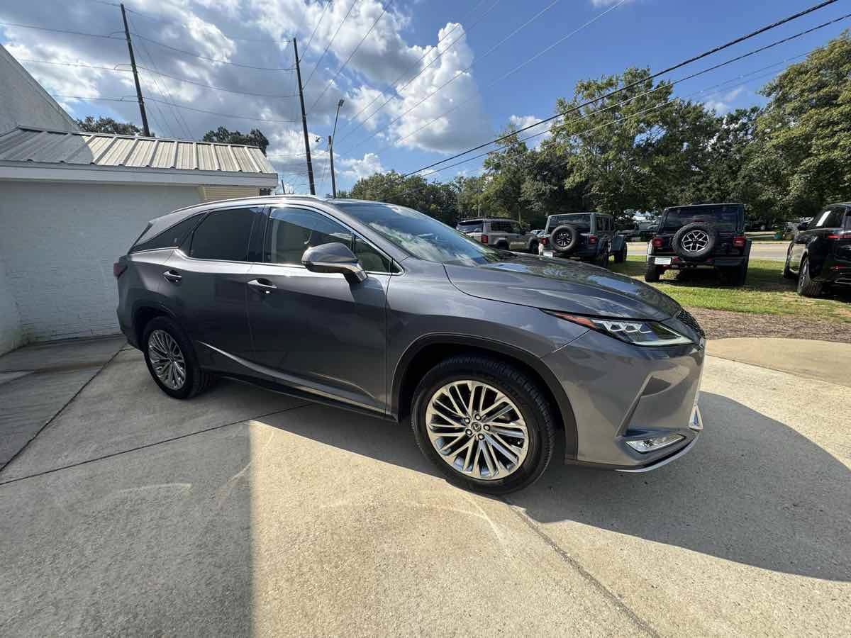 Used 2021 Lexus RX 350L Luxury w/ Accessory Package FWD image 5