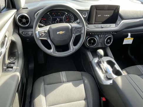 New 2026 Chevrolet Blazer LT image 9