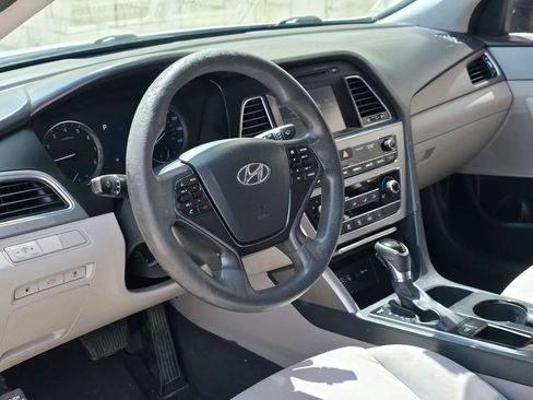 Used 2016 Hyundai Sonata SE FWD image 9