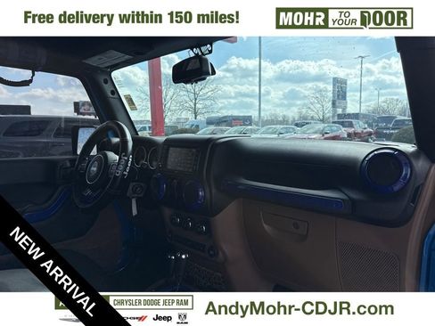 Used 2016 Jeep Wrangler Sahara w/ Connectivity Group image 27