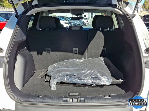 Used 2022 Ford Escape SE image 29